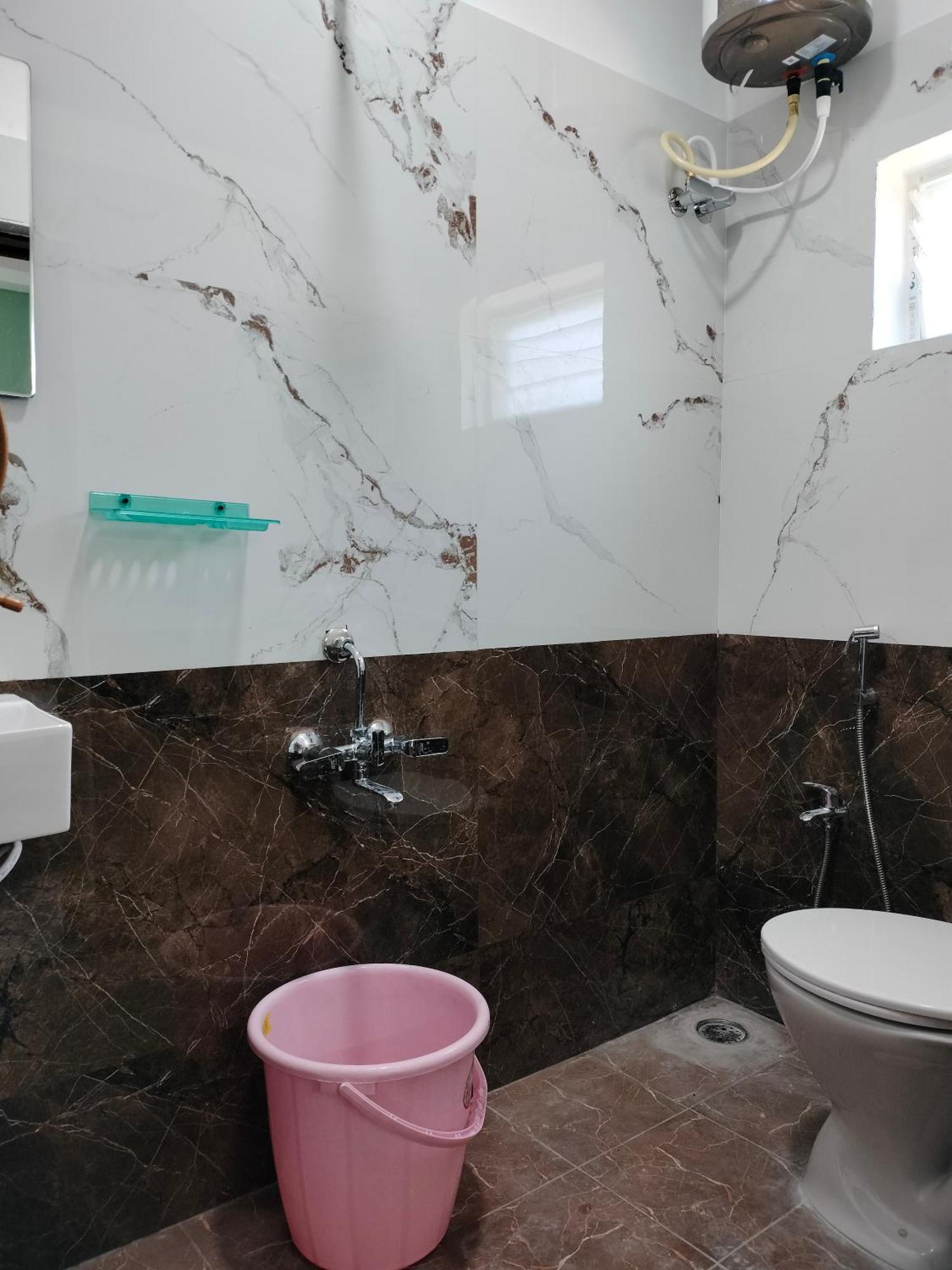 Teja Residency Otel Alāndurai Dış mekan fotoğraf